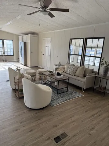 290 Calef Highway Epping NH 03042