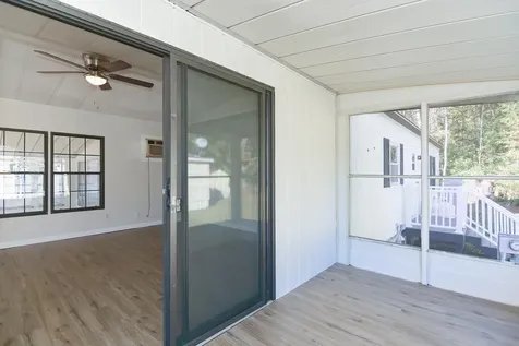 290 Calef Highway Epping NH 03042