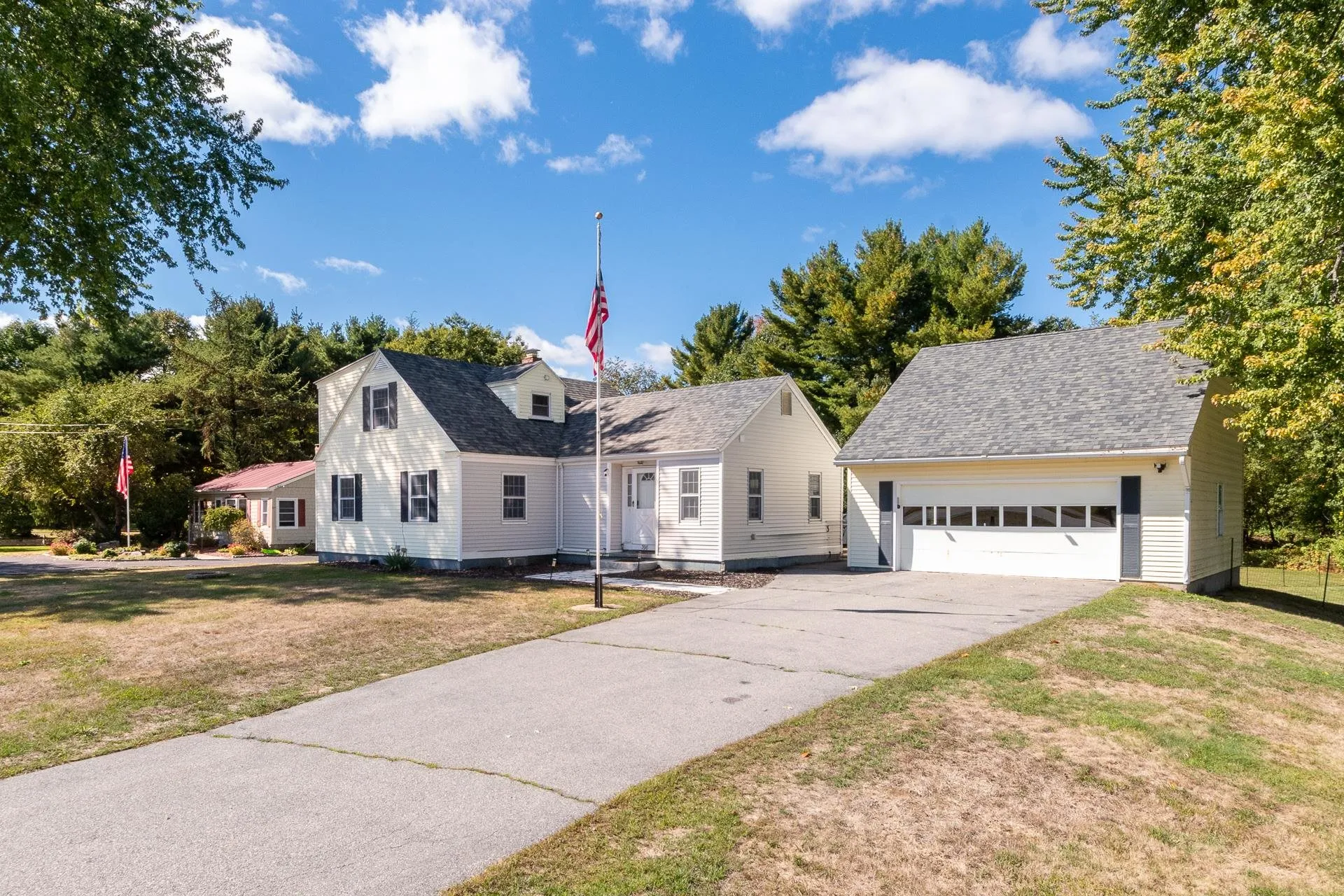 Gilford NH, 398 Old Lake Shore Road