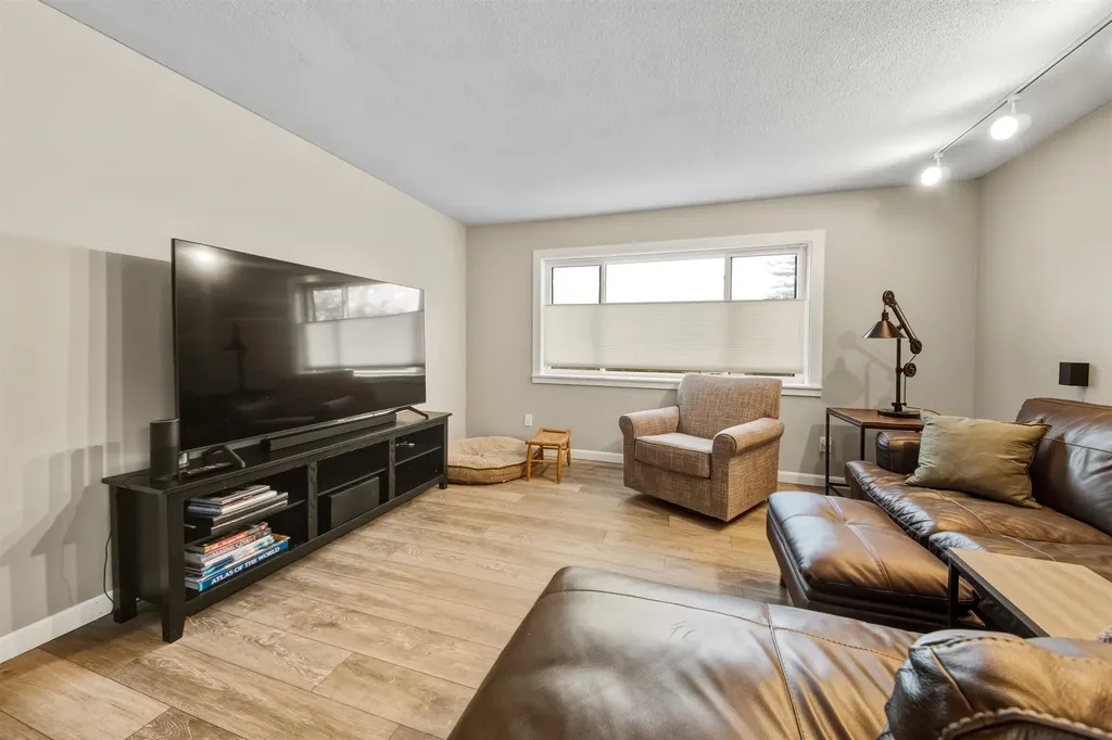 798 Vermont Route 100 Wilmington VT 05363