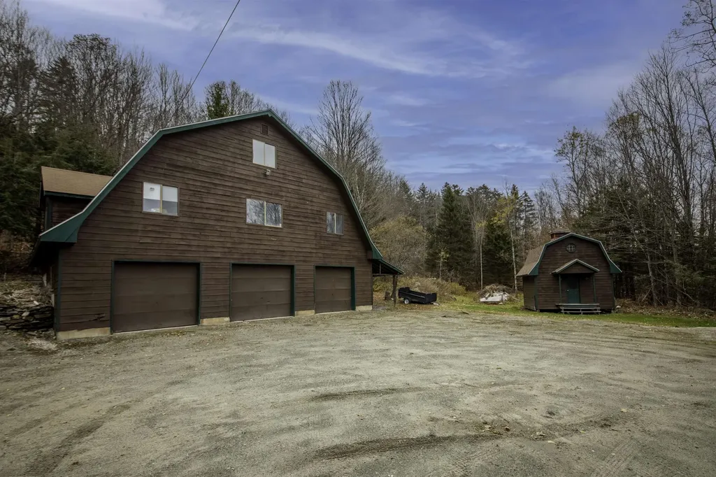 798 Vermont Route 100 Wilmington VT 05363