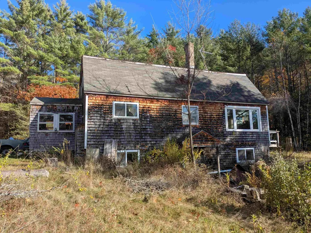 35 Bittersweet Lane Tilton NH 03276