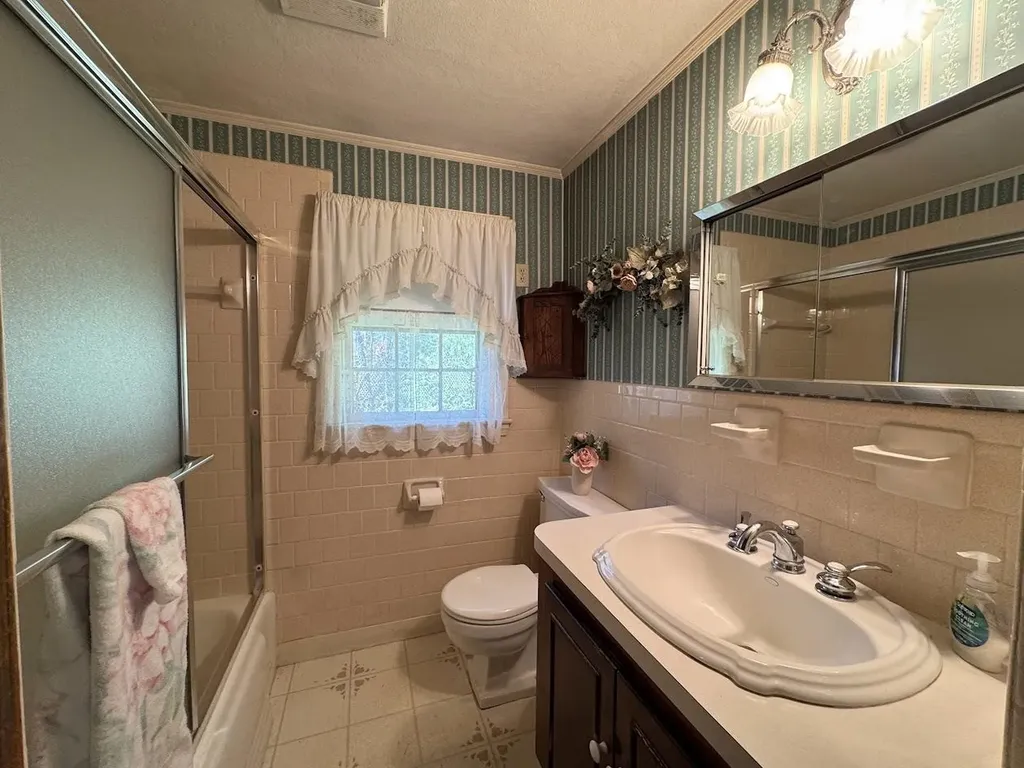 120 Middle Road Haverhill MA 01830