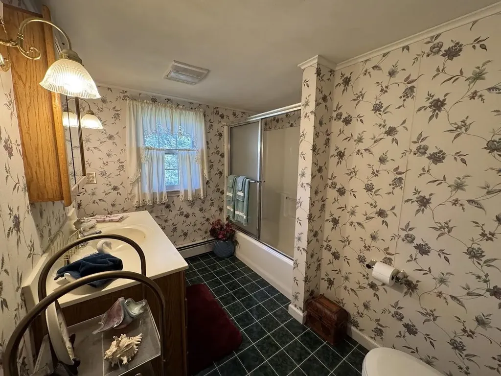 120 Middle Road Haverhill MA 01830