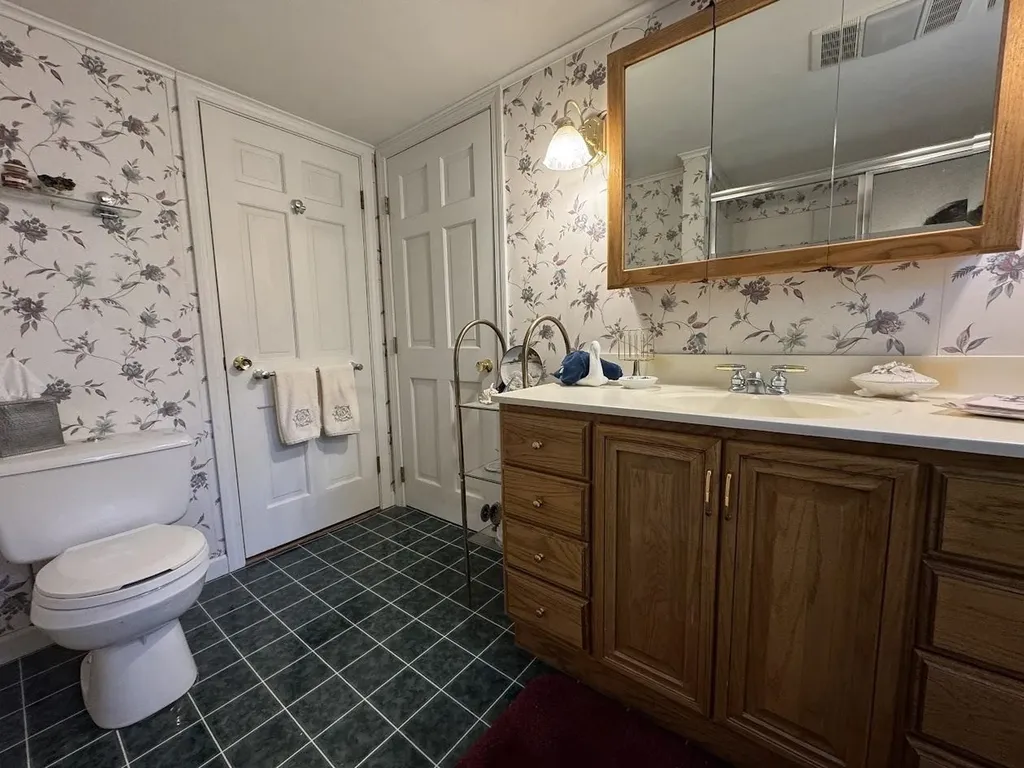 120 Middle Road Haverhill MA 01830