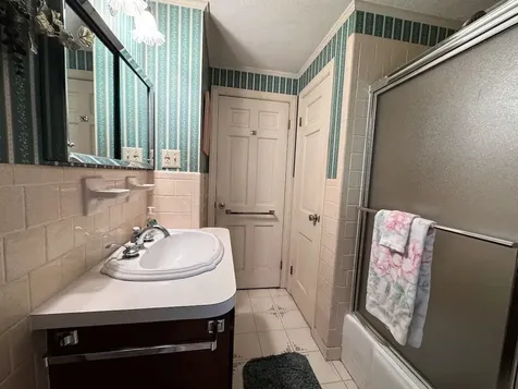 120 Middle Road Haverhill MA 01830