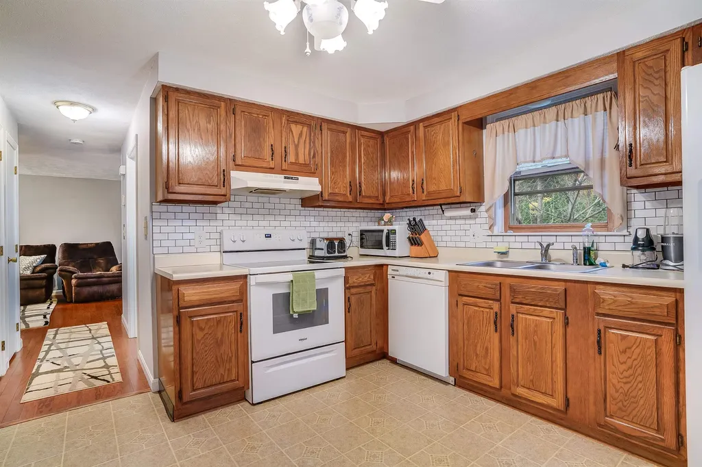 43 Woodbine Avenue Concord NH 03303