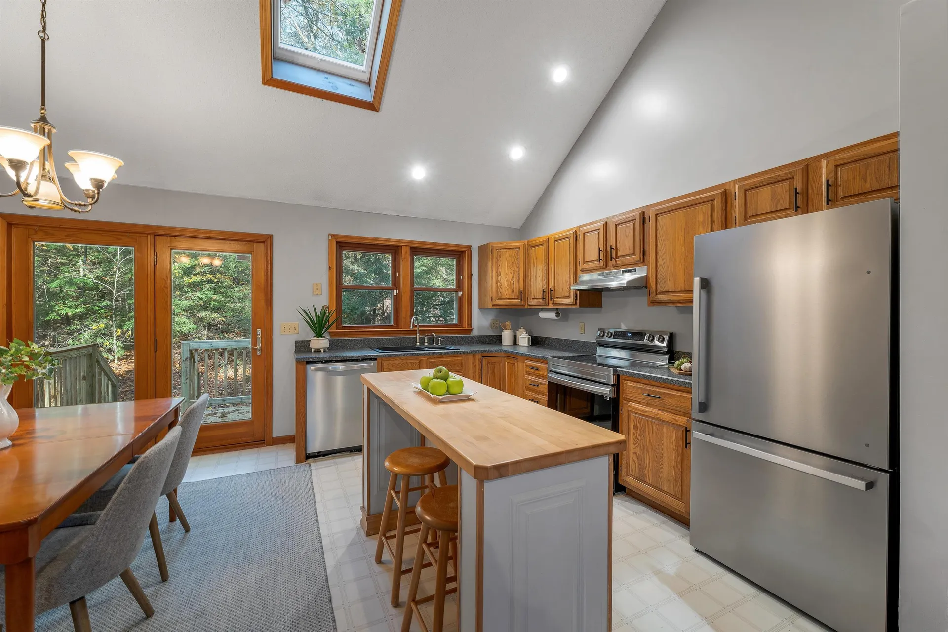 94 Mount Delight Road Deerfield NH 03037