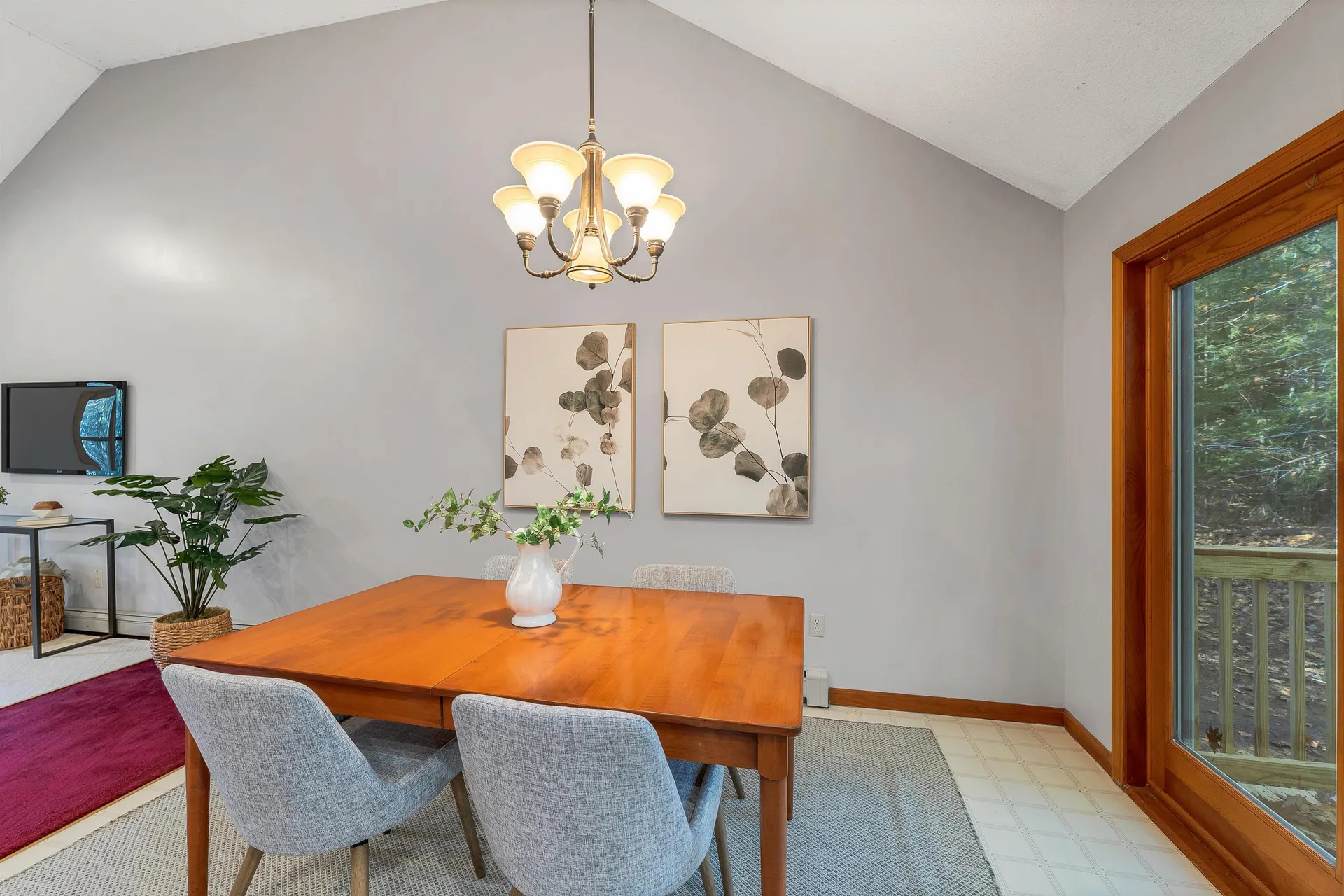 94 Mount Delight Road Deerfield NH 03037