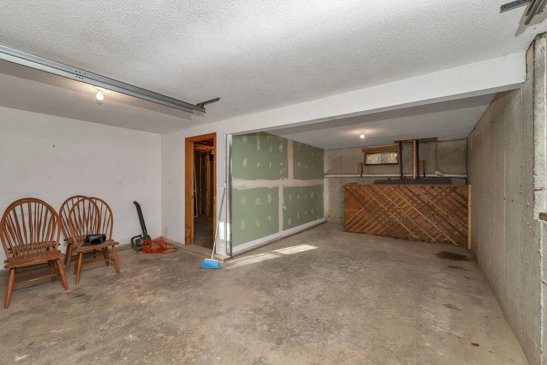 94 Mount Delight Road Deerfield NH 03037