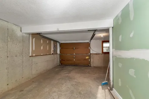 94 Mount Delight Road Deerfield NH 03037