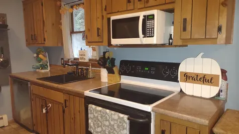 374 Pinehill Road West Rutland VT 05777