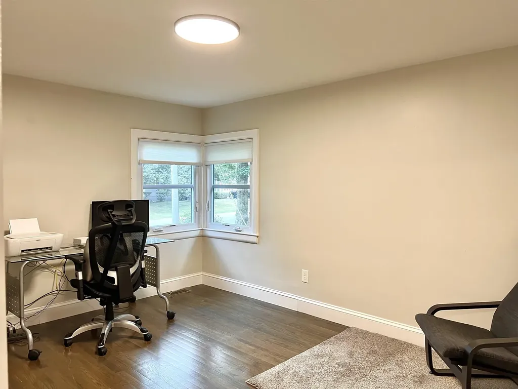 35 Linwood Avenue Salem NH 03079