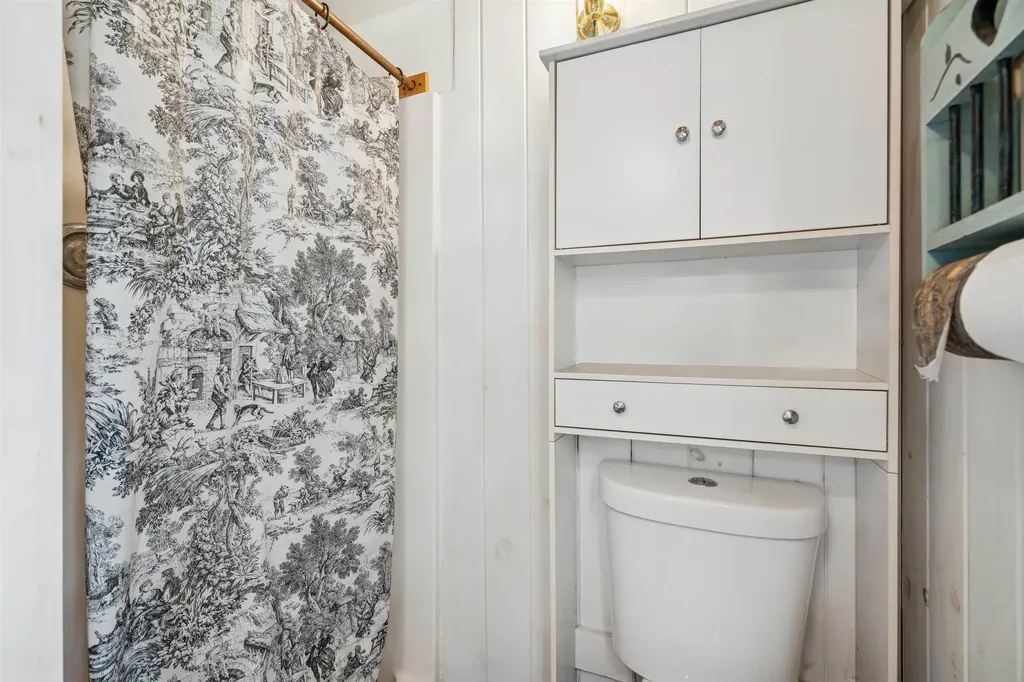 132 Brook Road Chelsea VT 05038