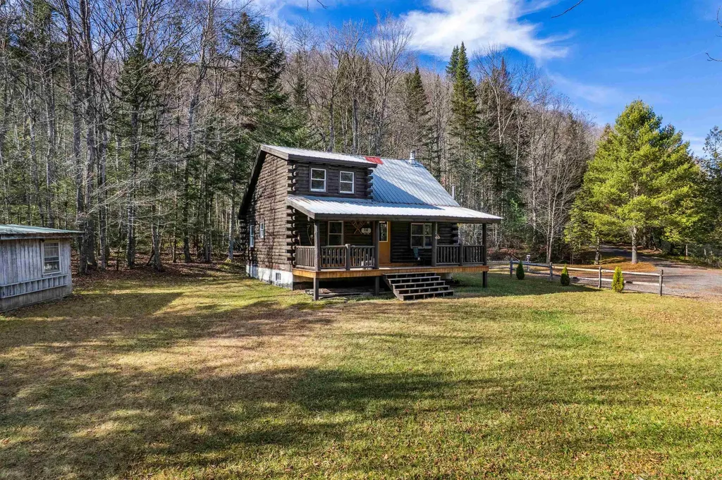 132 Brook Road Chelsea VT 05038