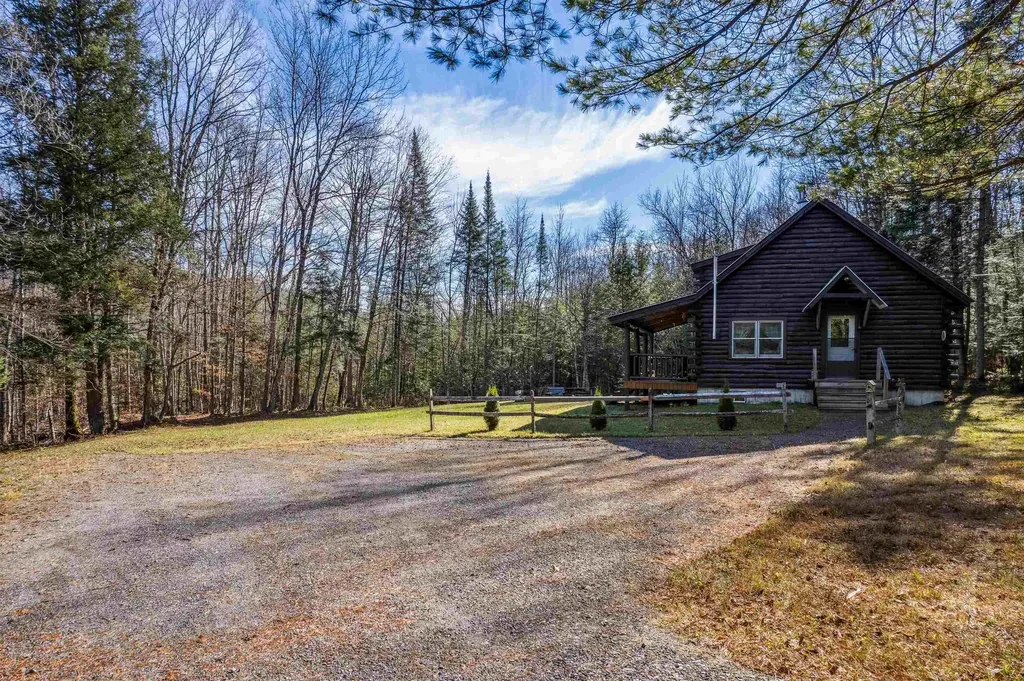 132 Brook Road Chelsea VT 05038