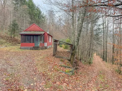 397 Thompson Road Stockbridge VT 05772