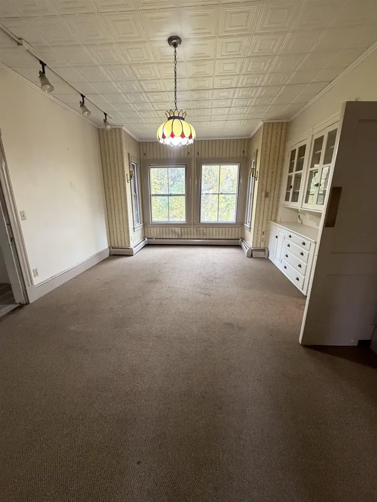 88 Westminster Street Rockingham VT 05101