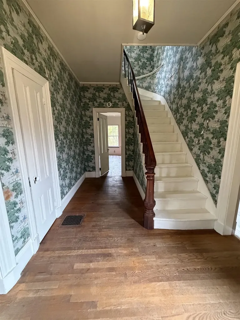 88 Westminster Street Rockingham VT 05101