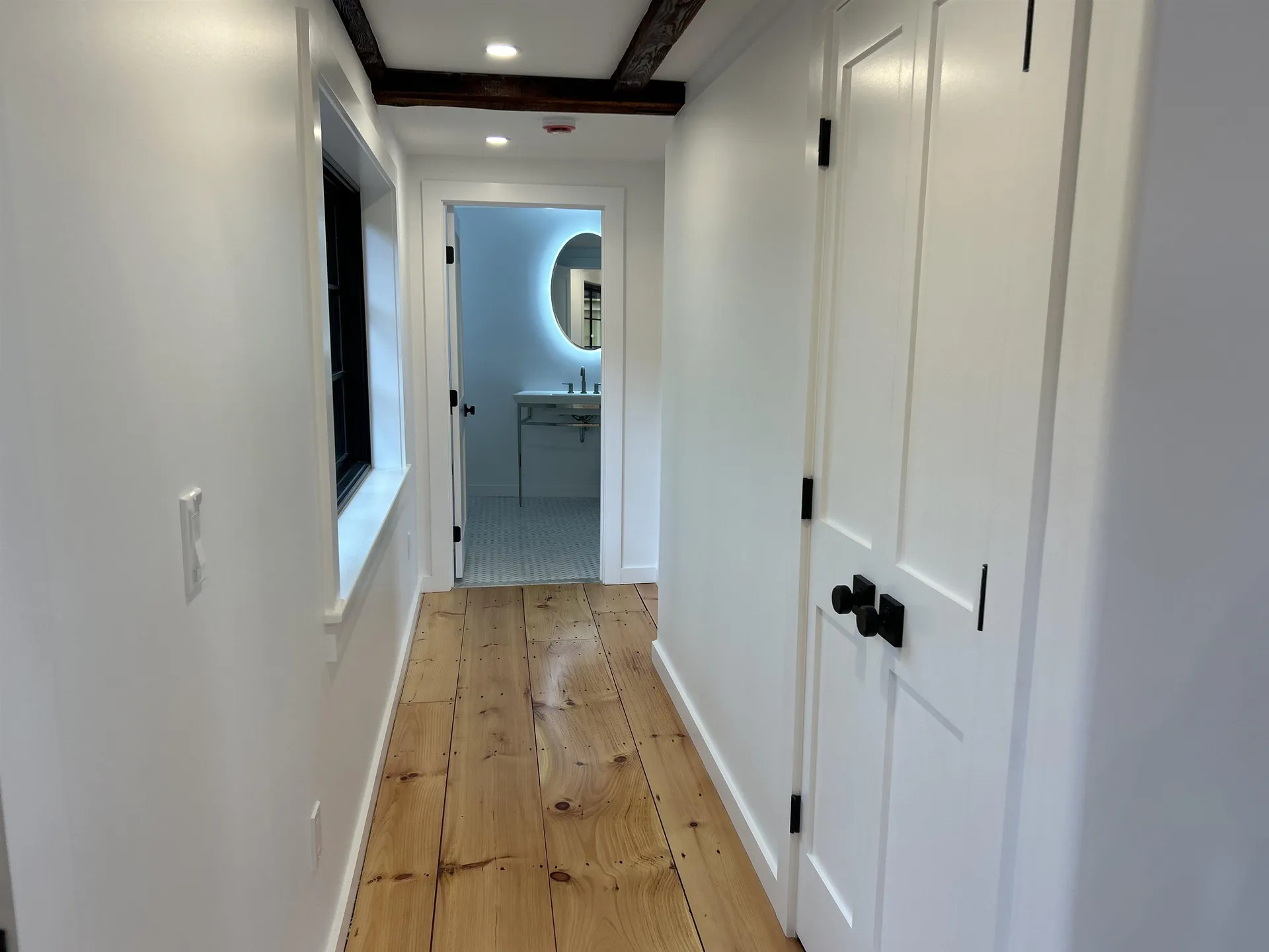 10 String Bridge Exeter NH 03833