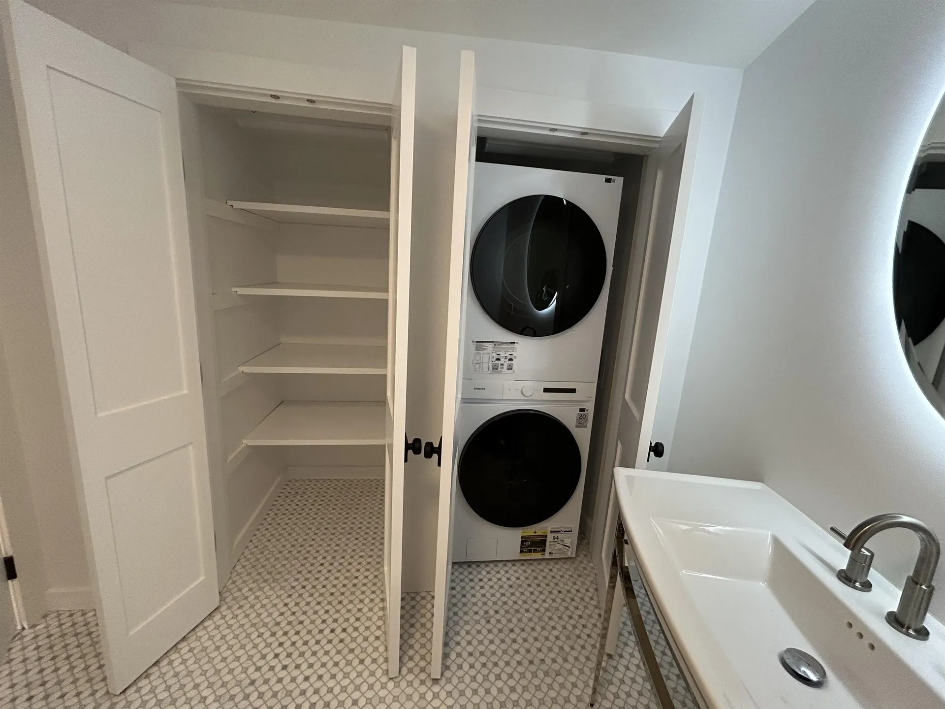 10 String Bridge Exeter NH 03833