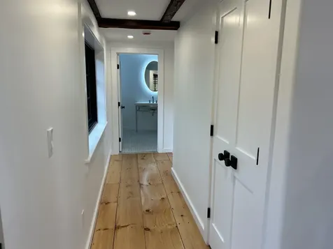 10 String Bridge Exeter NH 03833