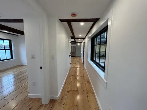 10 String Bridge Exeter NH 03833