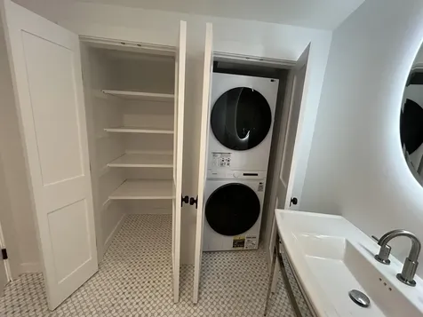 10 String Bridge Exeter NH 03833