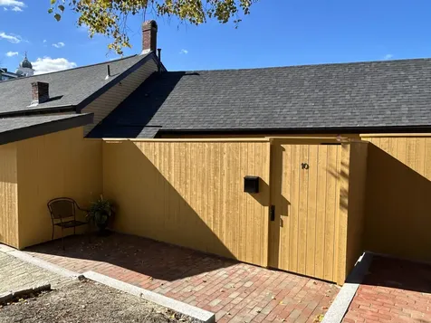 10 String Bridge Exeter NH 03833