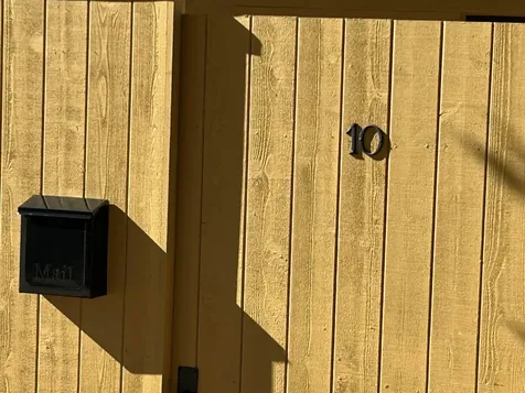 10 String Bridge Exeter NH 03833