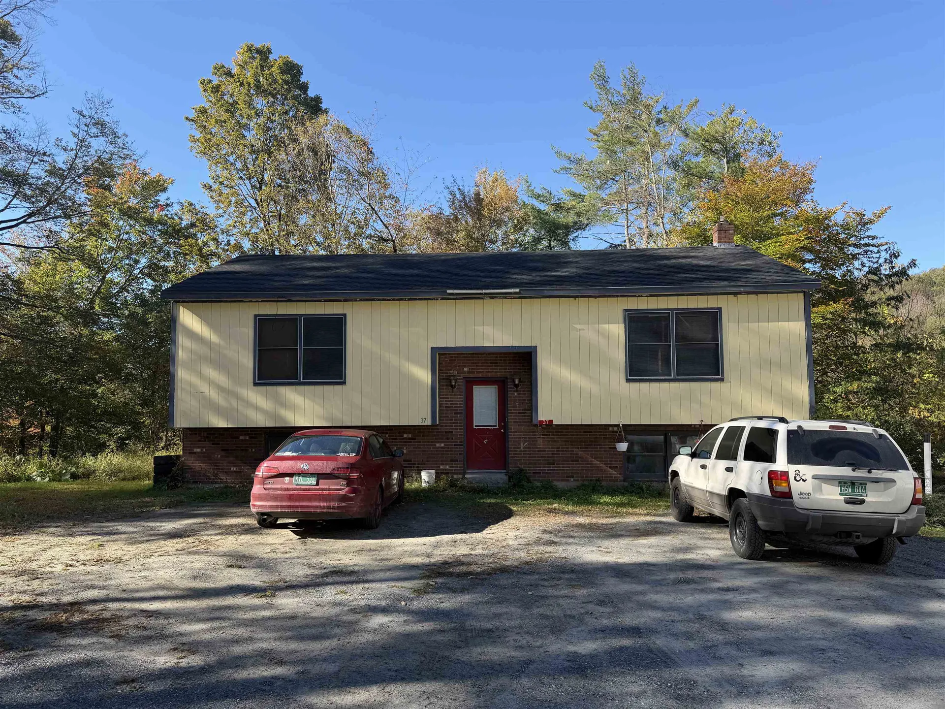 37 Dee Haven Lane Sharon VT 05065