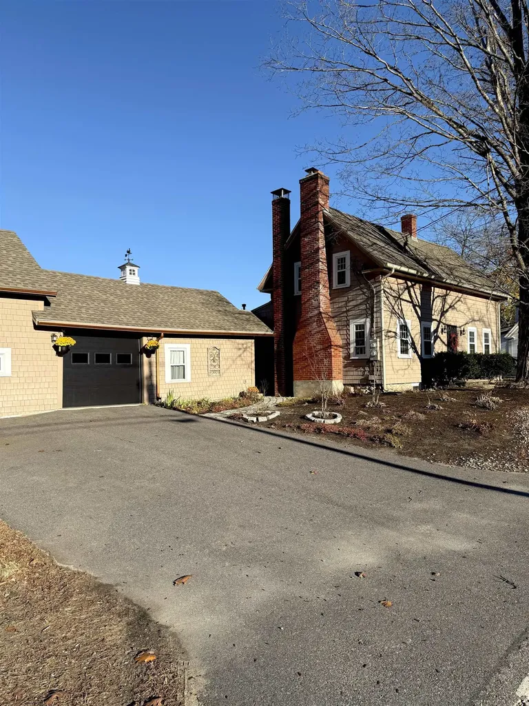 1533 Province Lake Road Effingham NH 03882