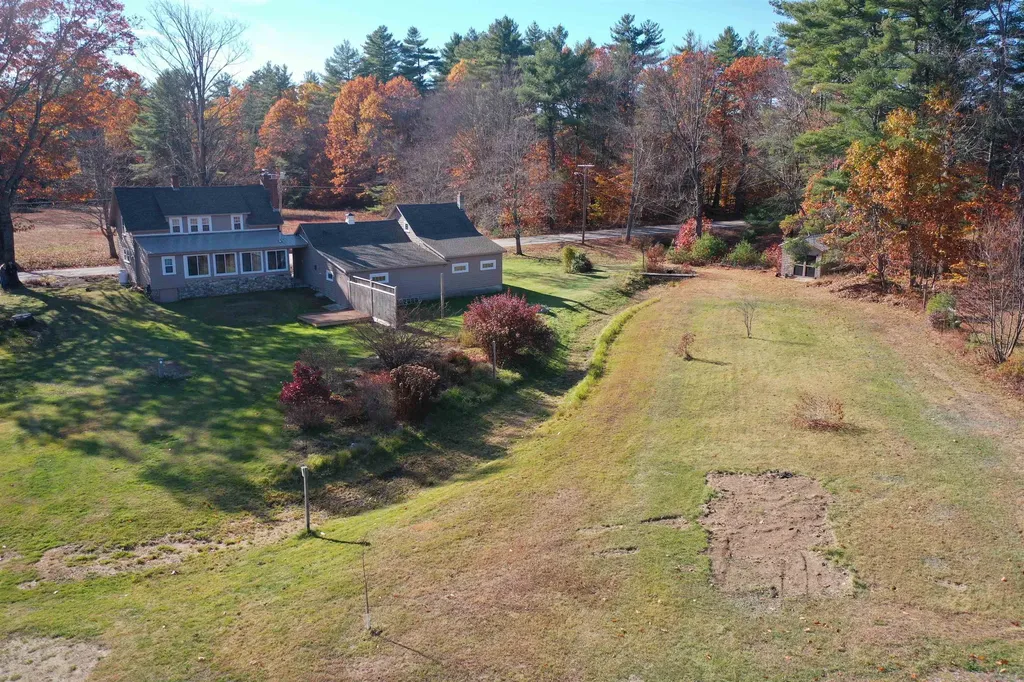 1533 Province Lake Road Effingham NH 03882