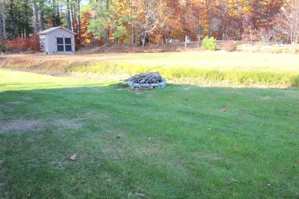 1533 Province Lake Road Effingham NH 03882