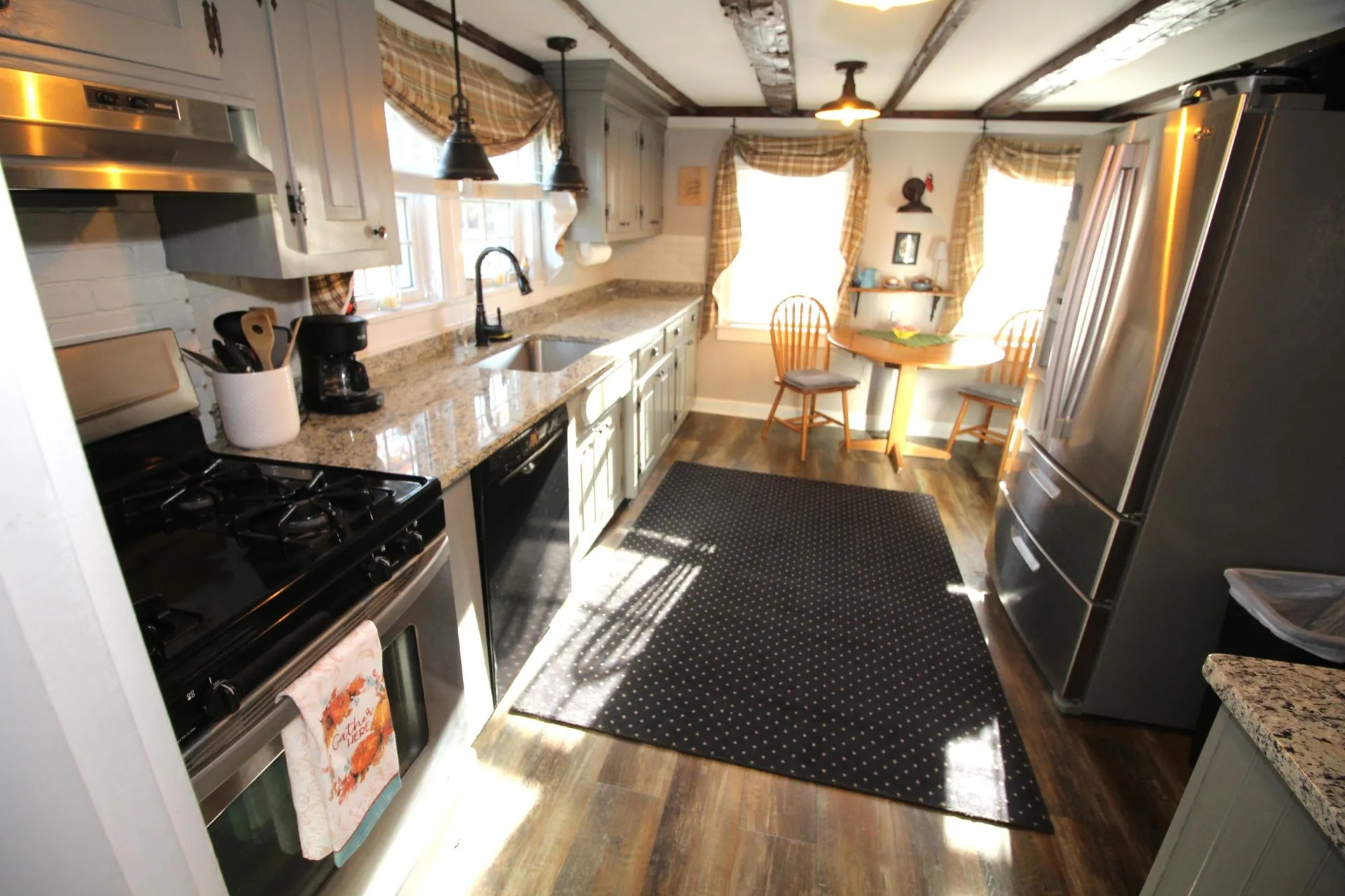 1533 Province Lake Road Effingham NH 03882