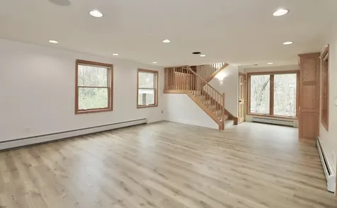 534 Main Street Sandown NH 03873