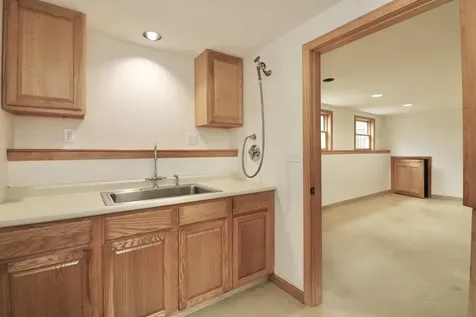 534 Main Street Sandown NH 03873