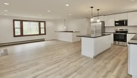 534 Main Street Sandown NH 03873