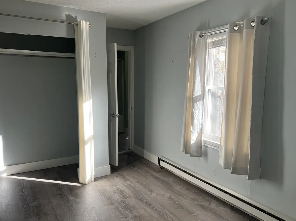 53 Agassiz Street Bethlehem NH 03574