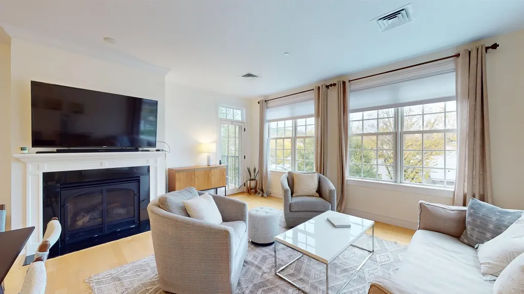 70 Maple Street Middlebury VT 05753