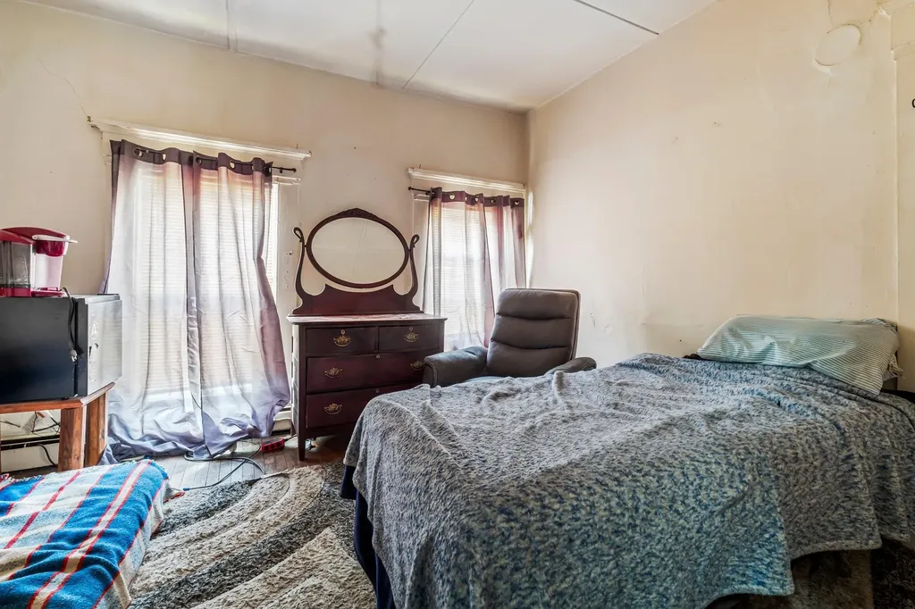 151 Pearl Street Manchester NH 03104