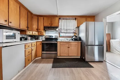 151 Pearl Street Manchester NH 03104