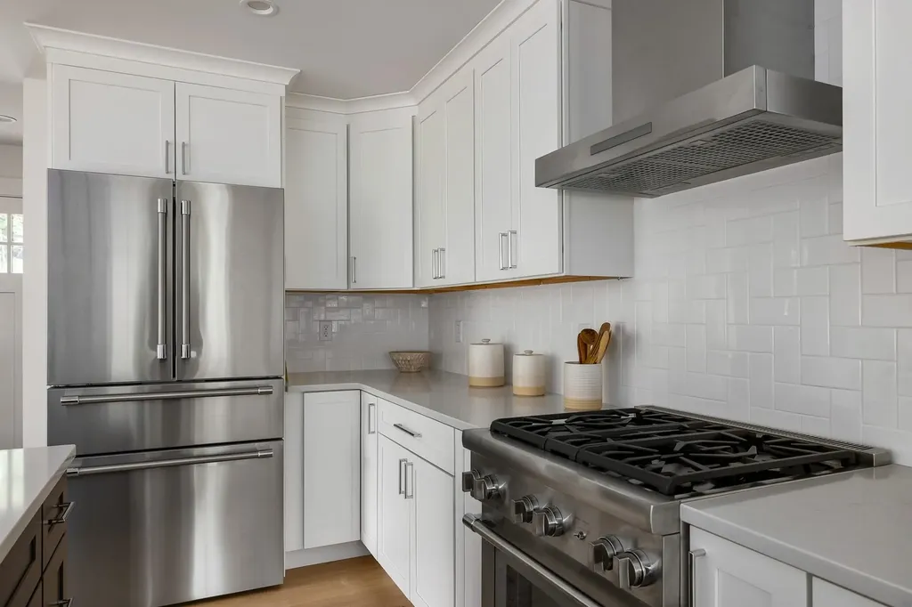 665 Wallis Road Rye NH 03870