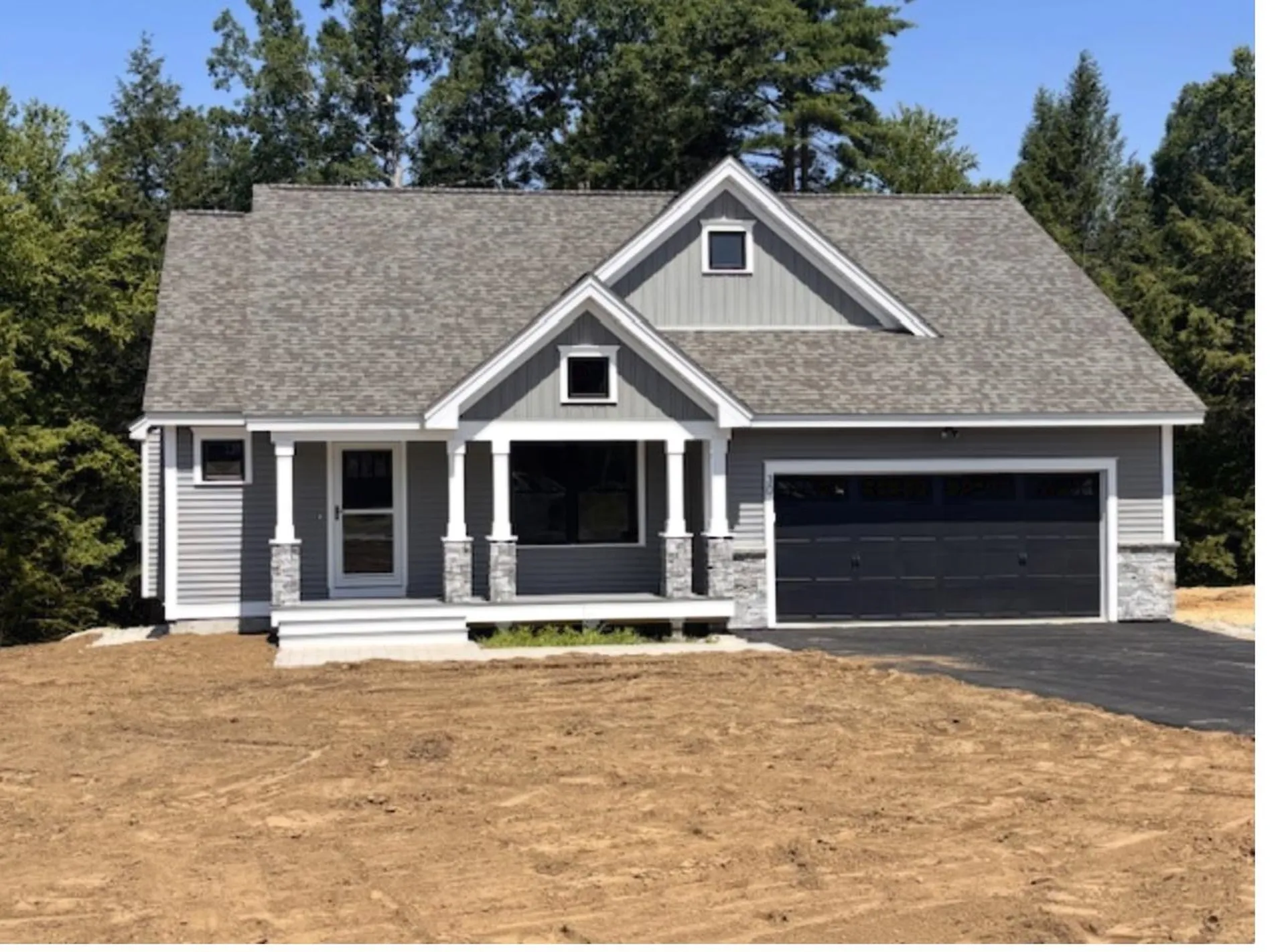 30 Edgewater Drive Brentwood NH 03833