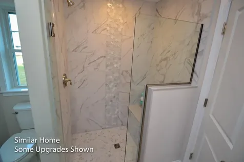 30 Edgewater Way Brentwood NH 03833