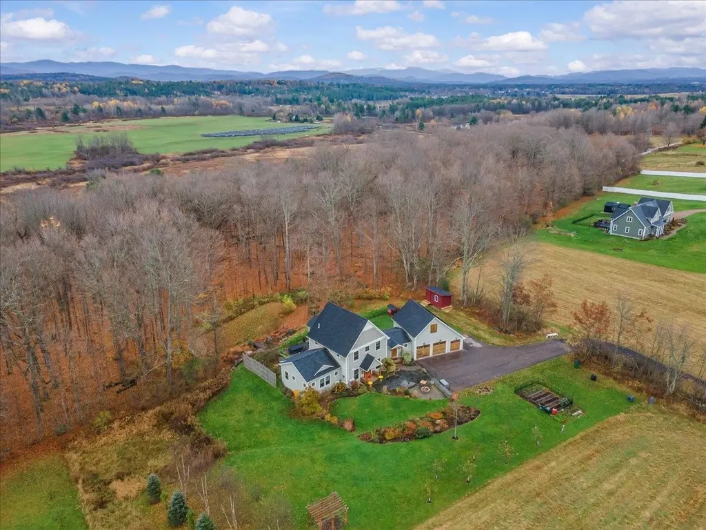 205 Old Stage Road Essex VT 05452