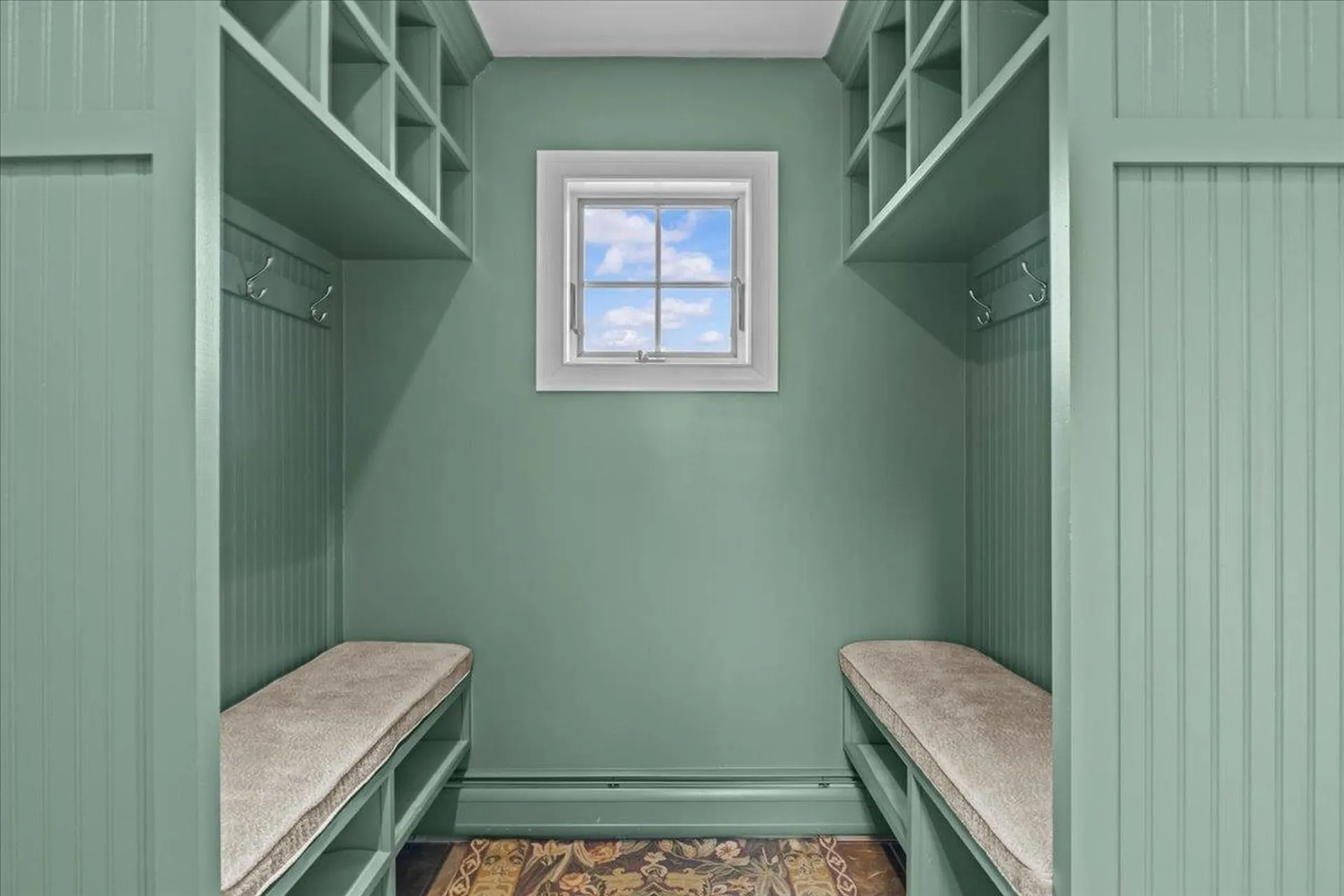 205 Old Stage Road Essex VT 05452