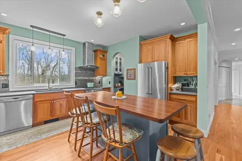 205 Old Stage Road Essex VT 05452