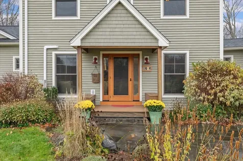 205 Old Stage Road Essex VT 05452