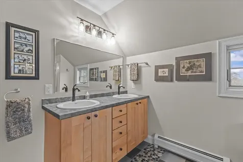 205 Old Stage Road Essex VT 05452